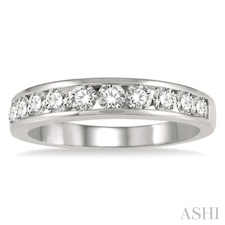 3/4 ctw Channel Set 11 Stone Round Cut Diamond Wedding Band in 14K White Gold