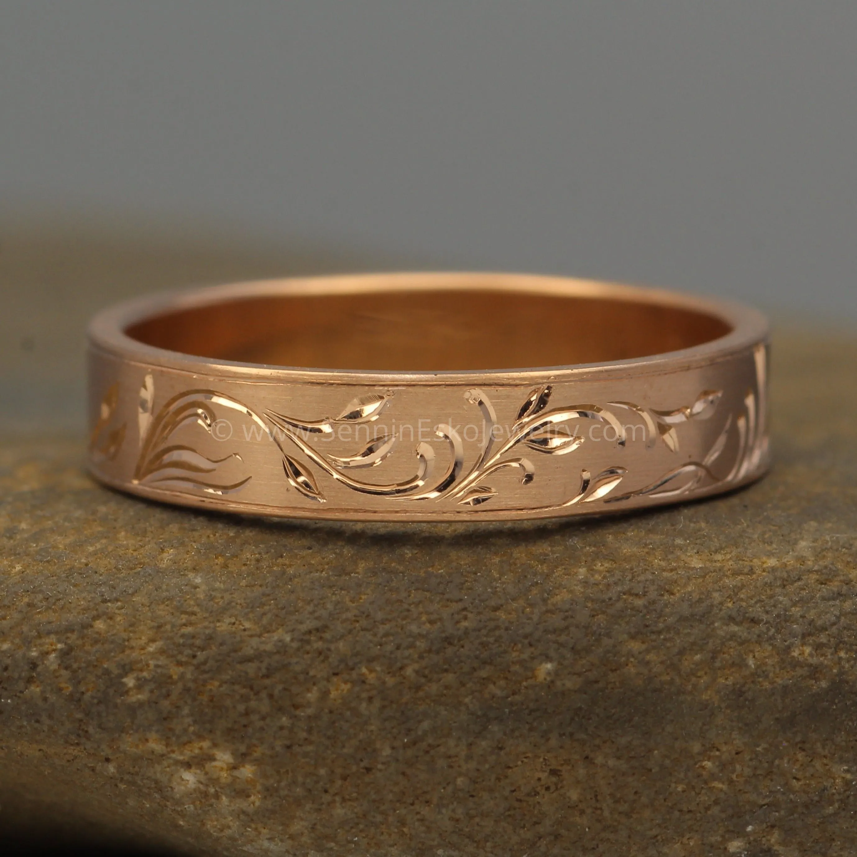 4x1mm Branches and Leaves Ring Variation 1 - 14kt Rose Gold Bright Cut Engraved Band