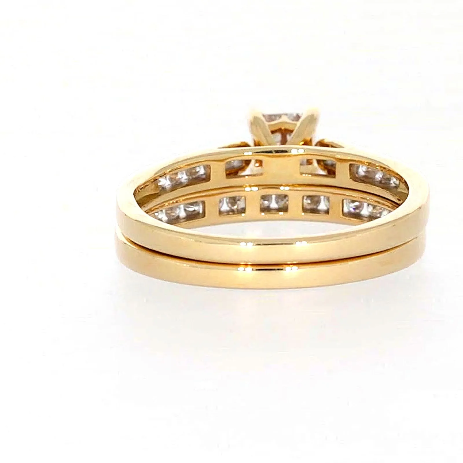 9ct Yellow Gold Princess & Round Brilliant Cut with 1/2 CARAT tw of Diamonds Ring