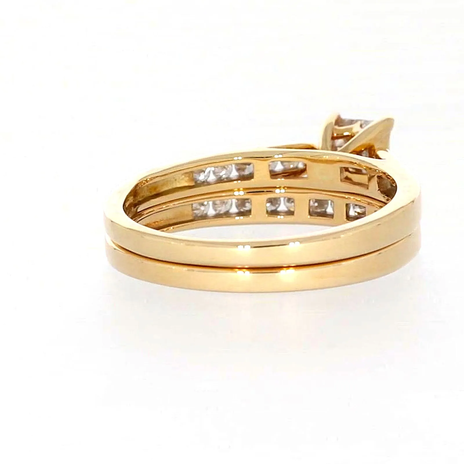 9ct Yellow Gold Princess & Round Brilliant Cut with 1/2 CARAT tw of Diamonds Ring