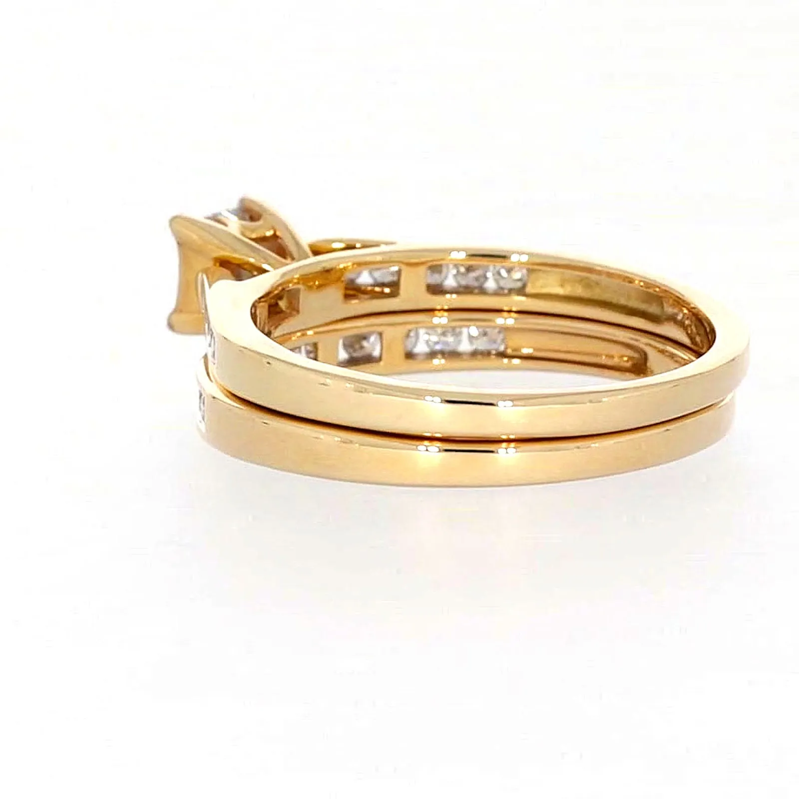 9ct Yellow Gold Princess & Round Brilliant Cut with 1/2 CARAT tw of Diamonds Ring