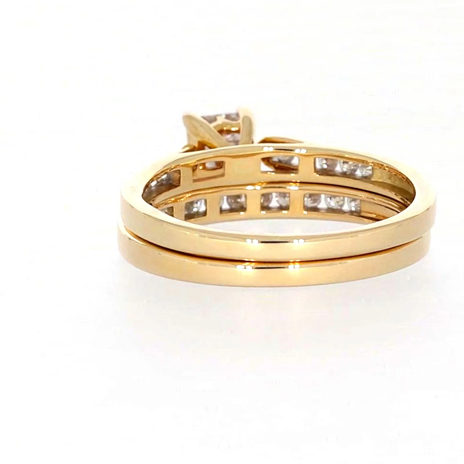 9ct Yellow Gold Princess & Round Brilliant Cut with 1/2 CARAT tw of Diamonds Ring