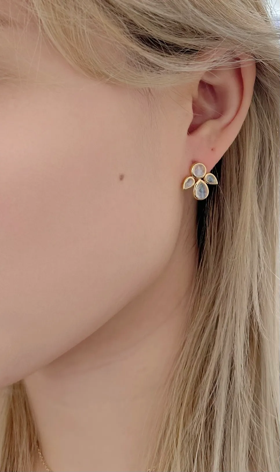 Amare Wear Mini Moonstone Angel Leaf Studs