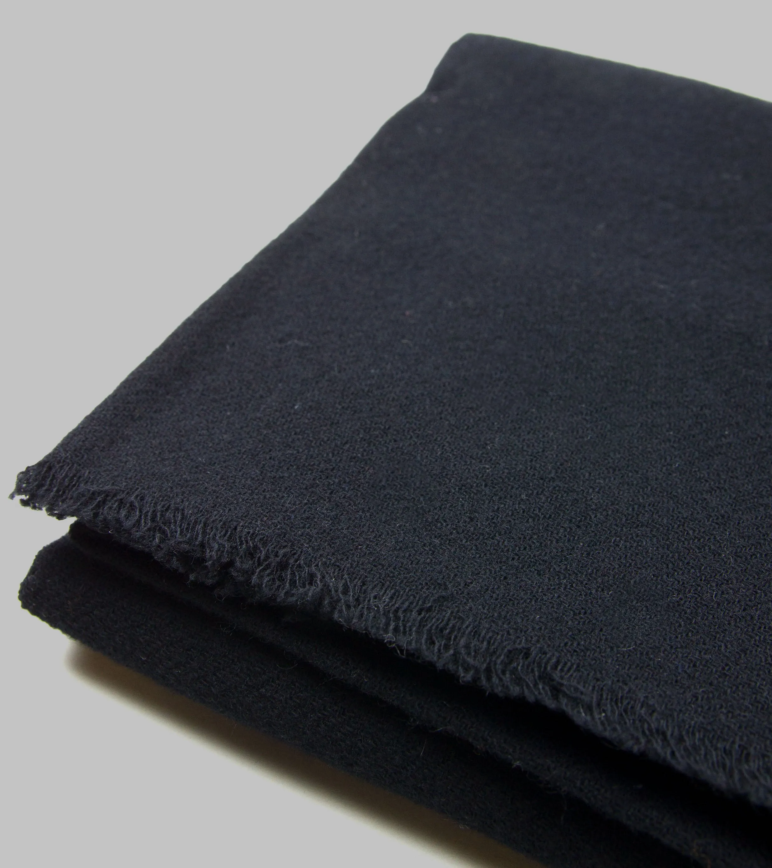 Bryceland's Cashmere Scarf Nero