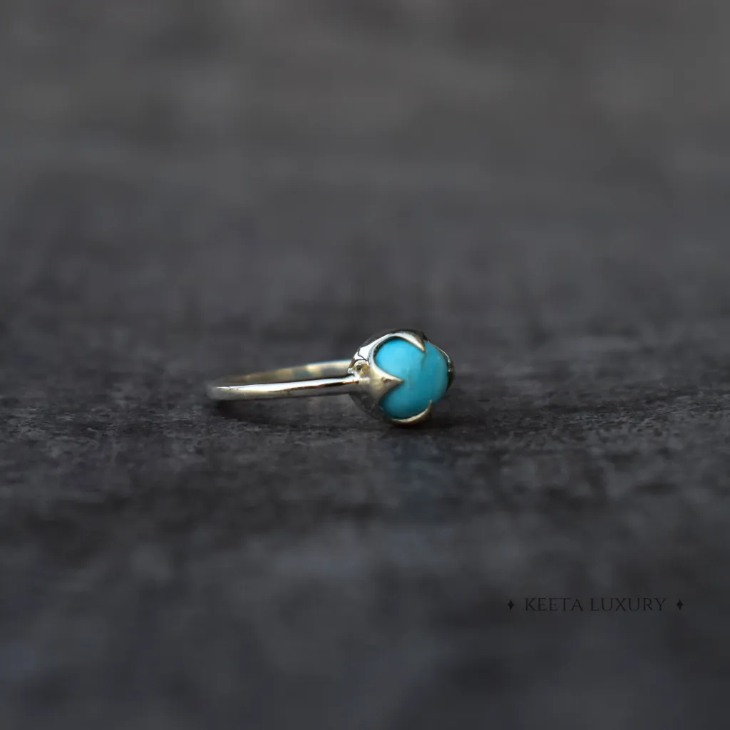 Claw - Turquoise Ring