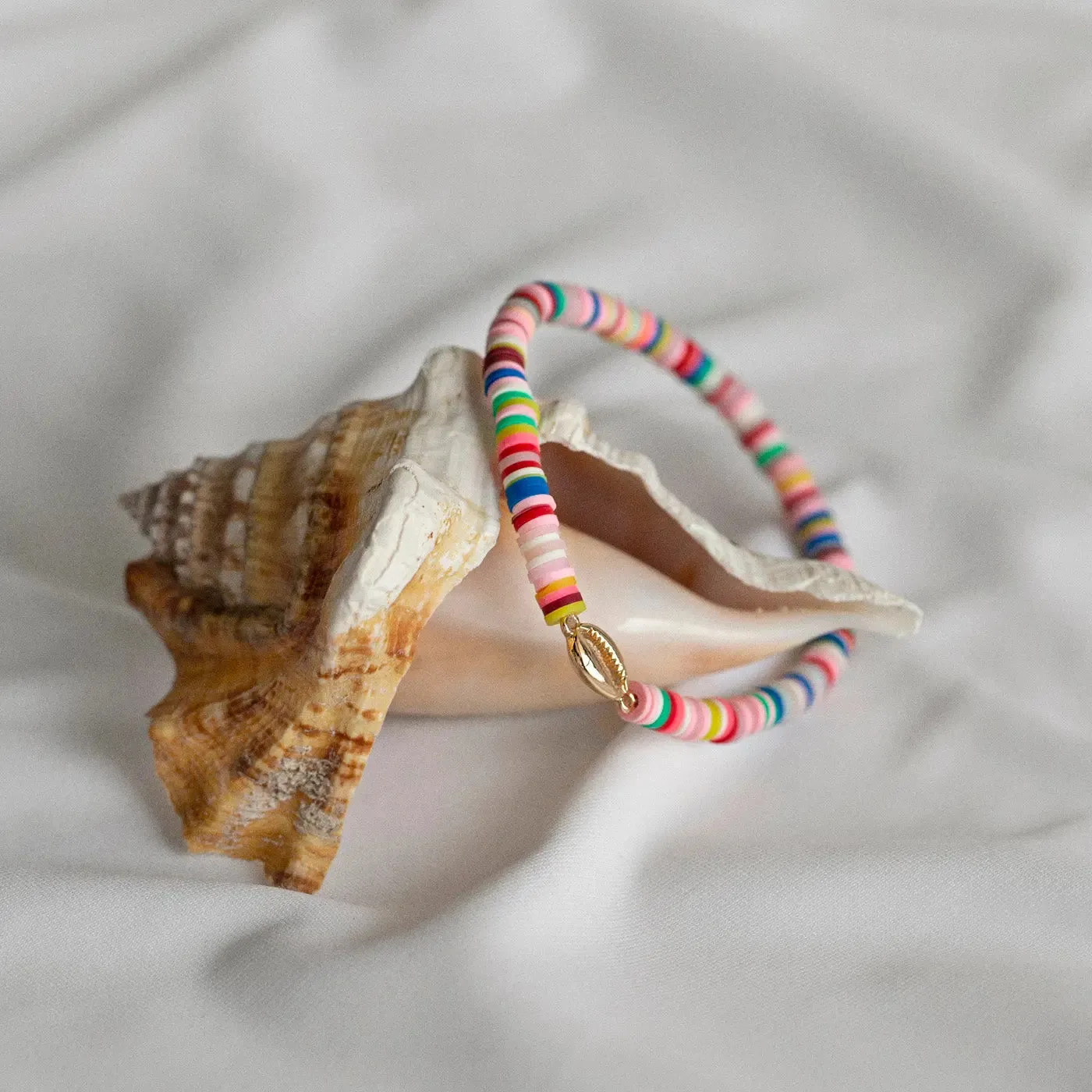 Colorful Bead Cowrie Bracelet