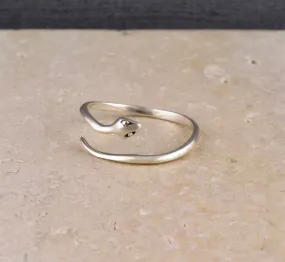 Delicate Snake Ring - Silver