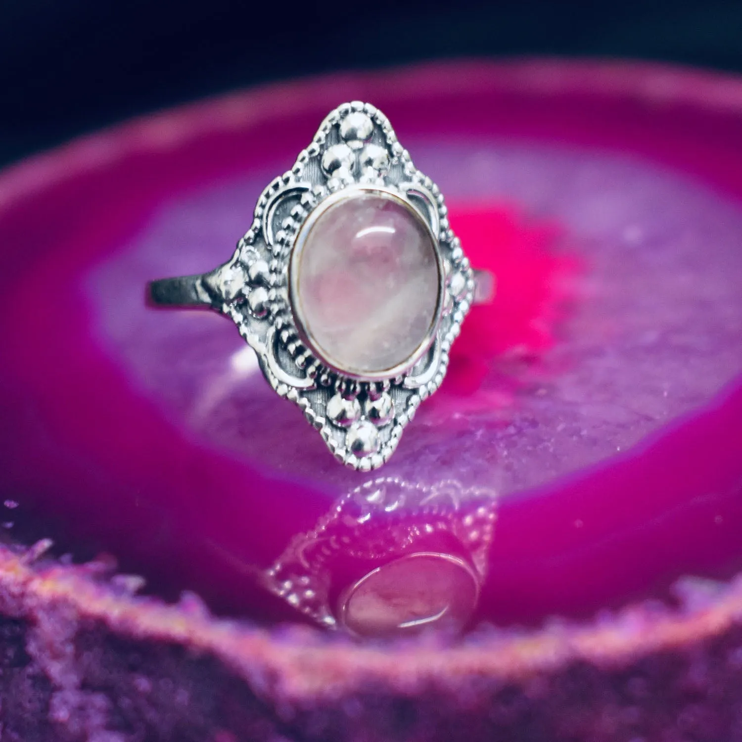 Detailed Rose Quartz Ring (925) Sterling Silver