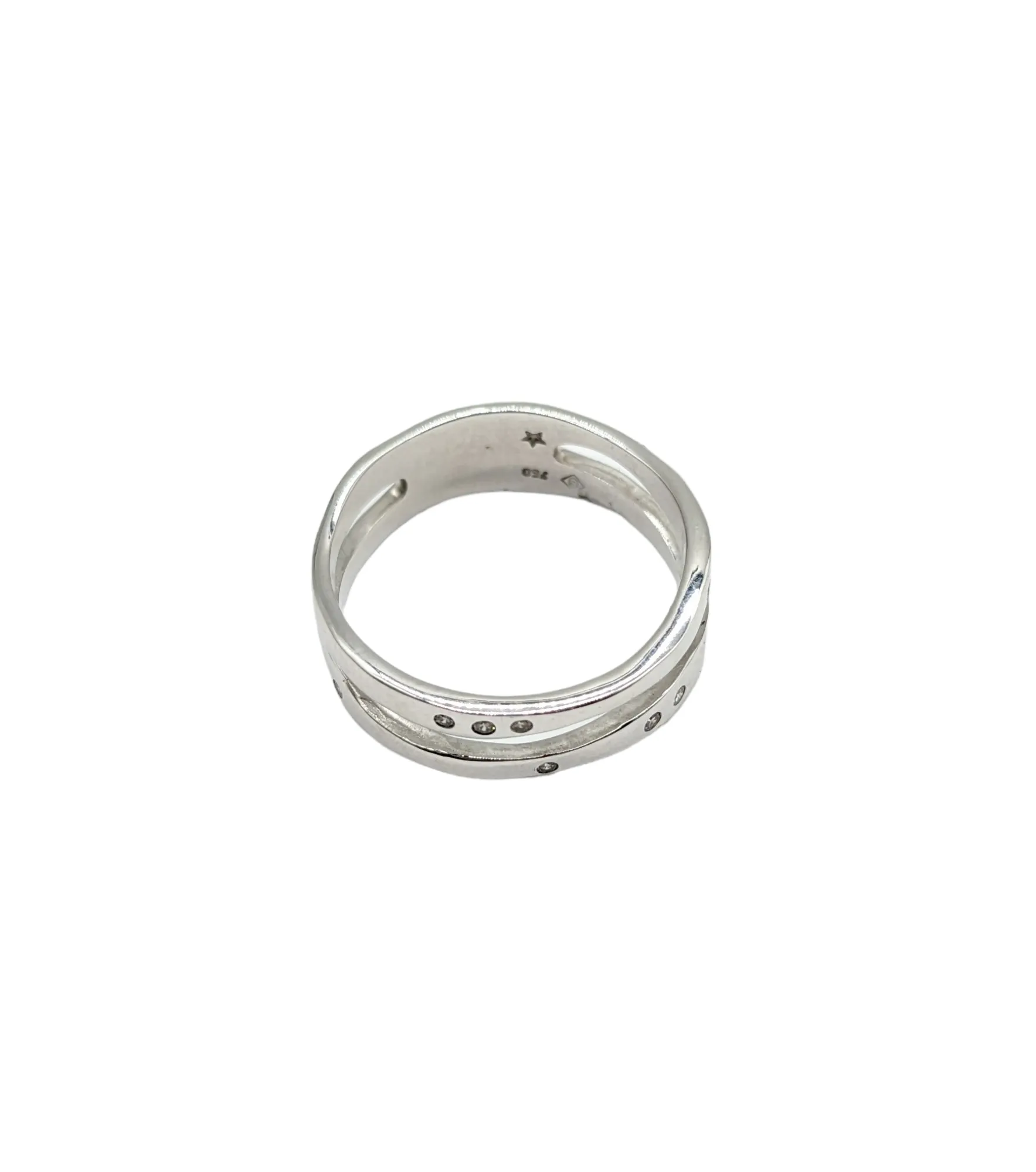 Diamond Chip Gypsy set Double Band Ring