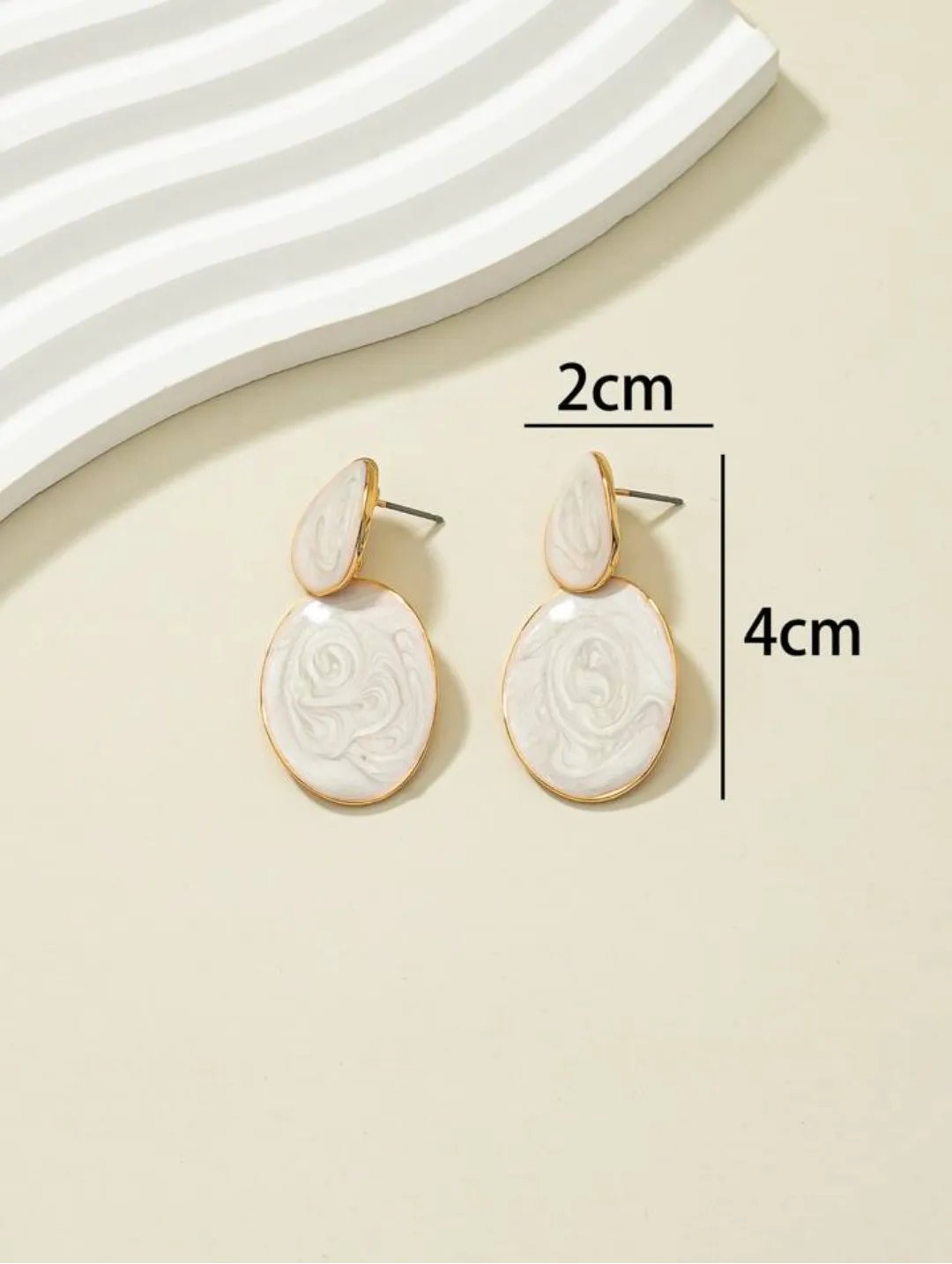 Elegant Marble Finish Rhodium Polished Earrings: Timeless Sophistication Alloy