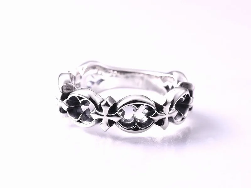 Fang Chain Ring