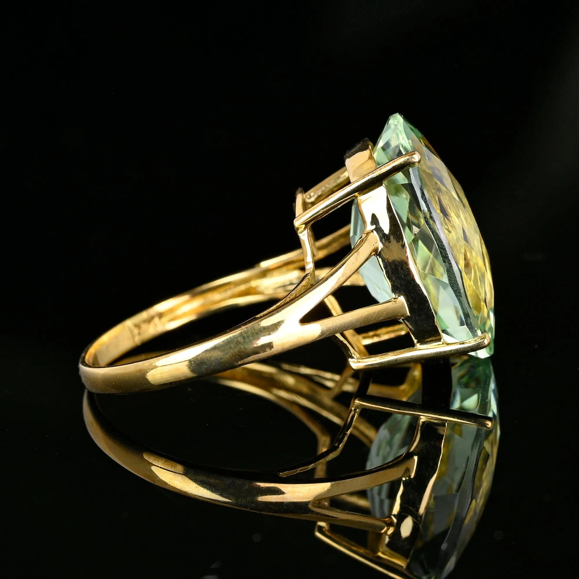 Fine 14K Gold Vintage 10 CTW Green Prasiolite Ring