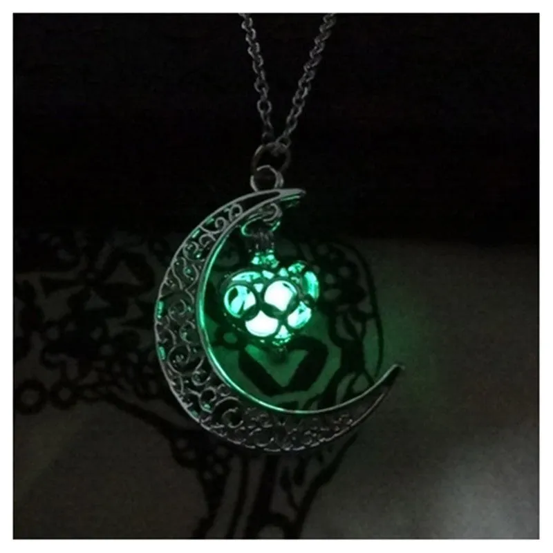 Glowing Pendant Necklaces Silver Plated Chain