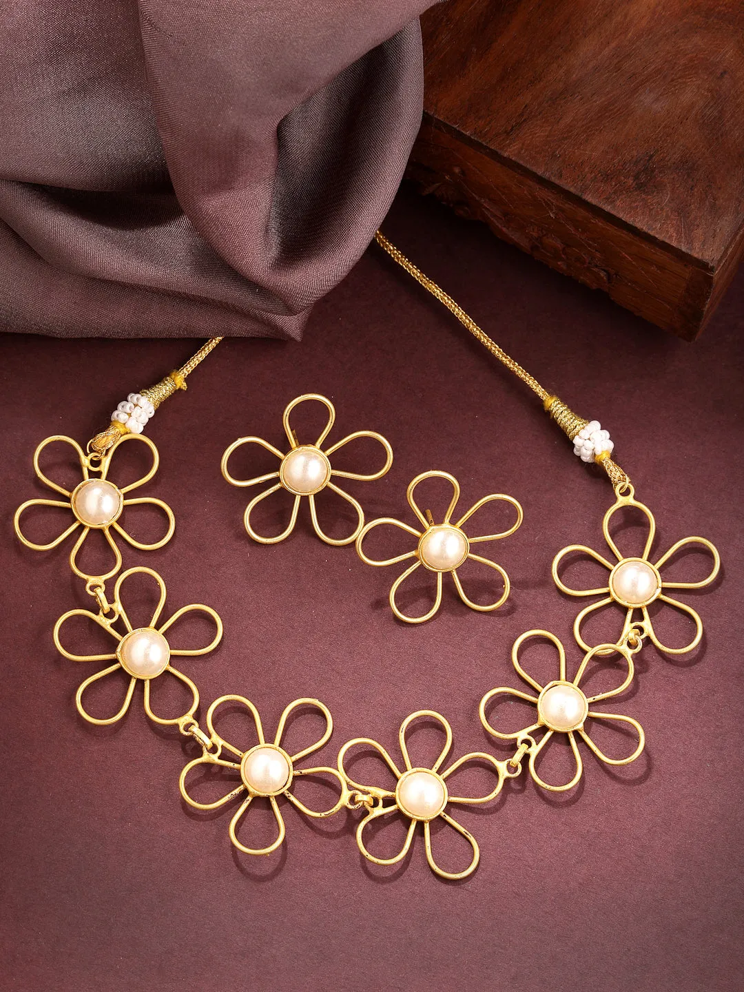 Gold Floral Shape Beaded Handcrafted Jewellery Set