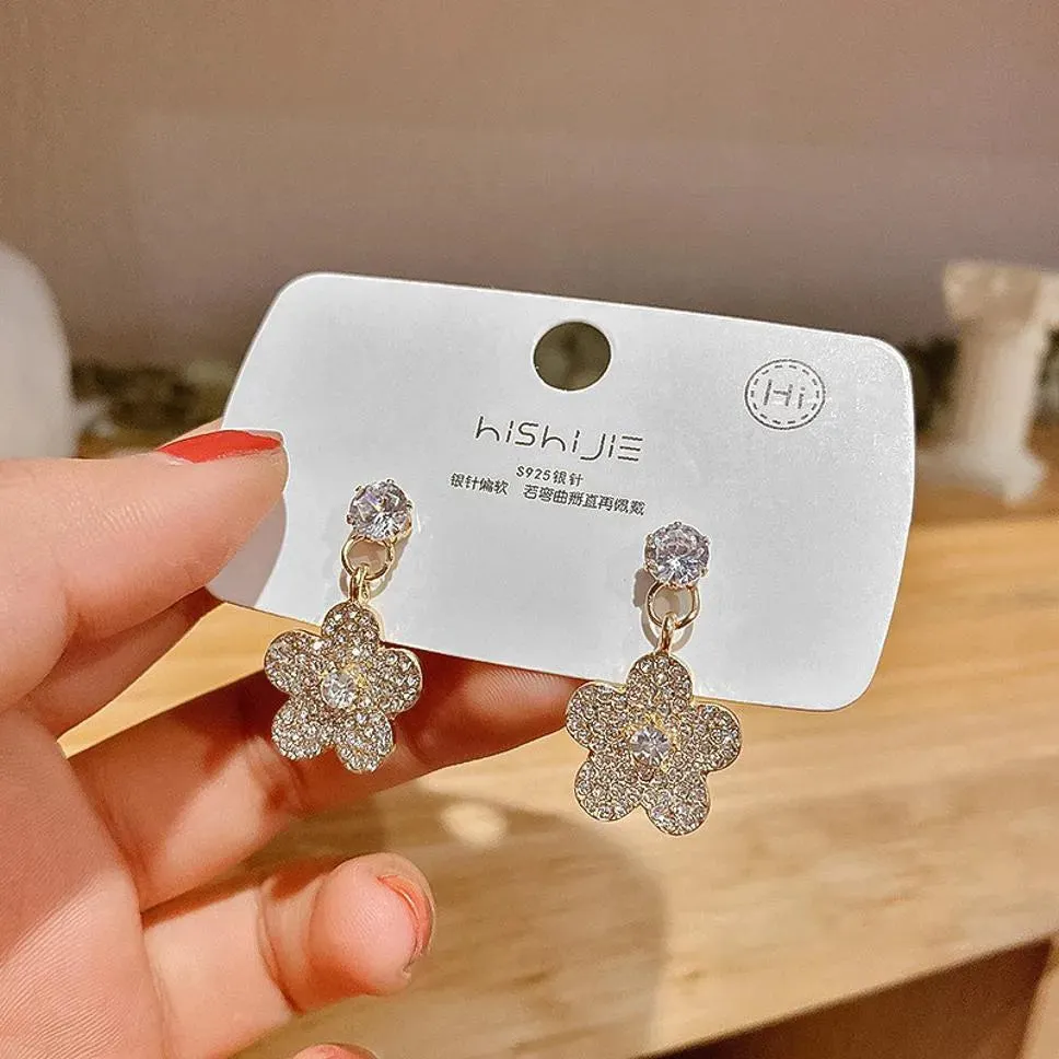 Gold Plated Stoe Decor Flower Korean Earrings For Women & Girls Cubic Zirconia Alloy Earring Set - Pair Of 1