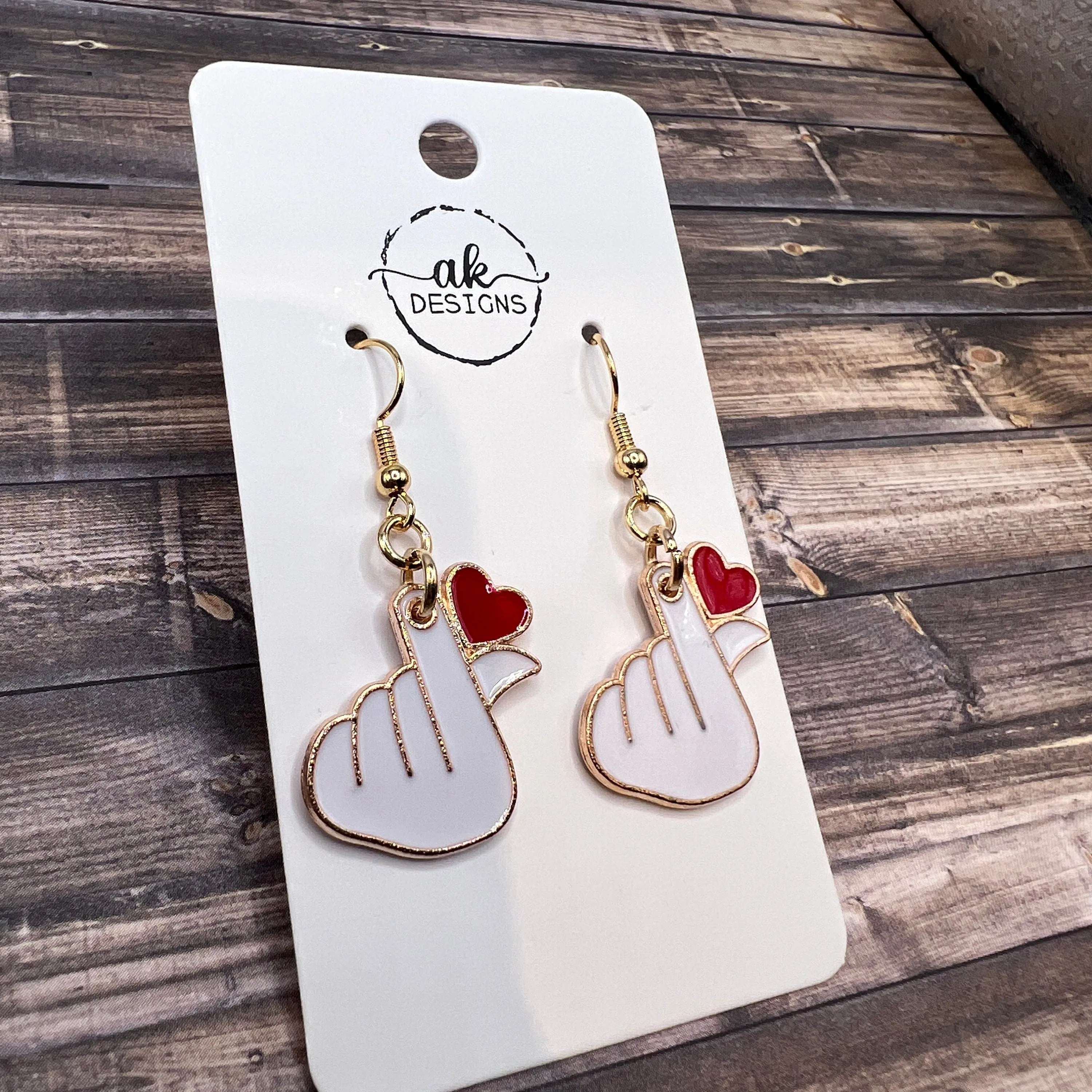 K Pop Finger Heart Valentine Earrings, Hypoallergenic, Valentine's Gift