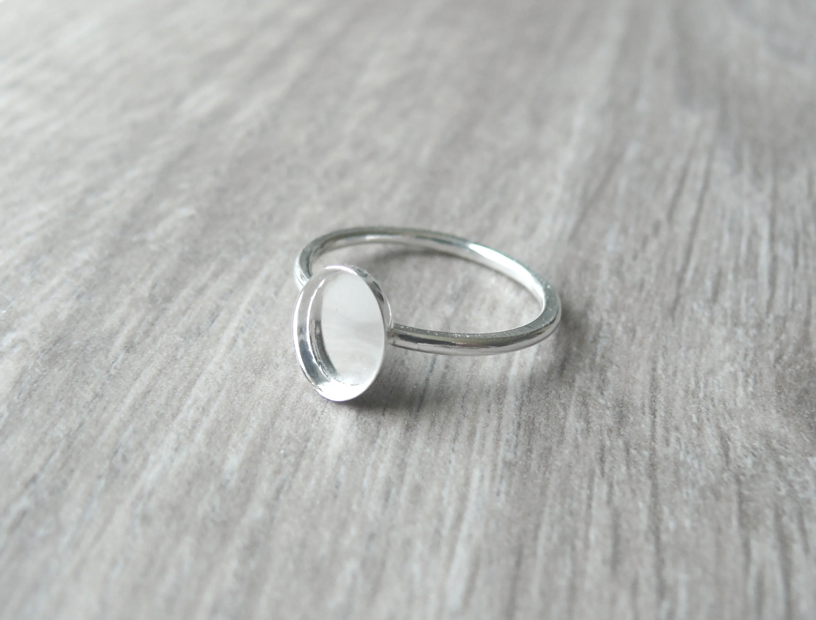 Large Plain Oval Bezel Cup Ring Blank 14G Band | 12x10 mm, 14x10 mm, 12x16 mm, 13x18 mm