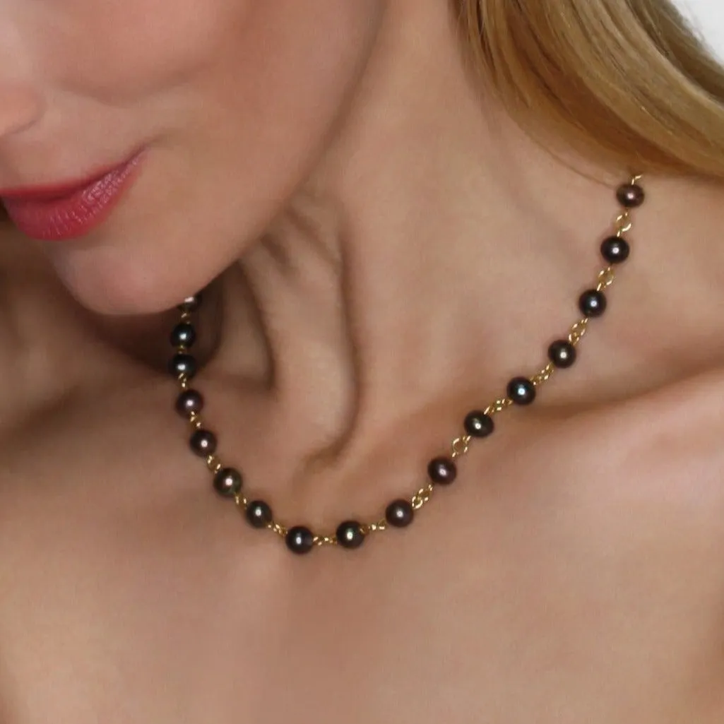 Linked Black Pearl Necklace