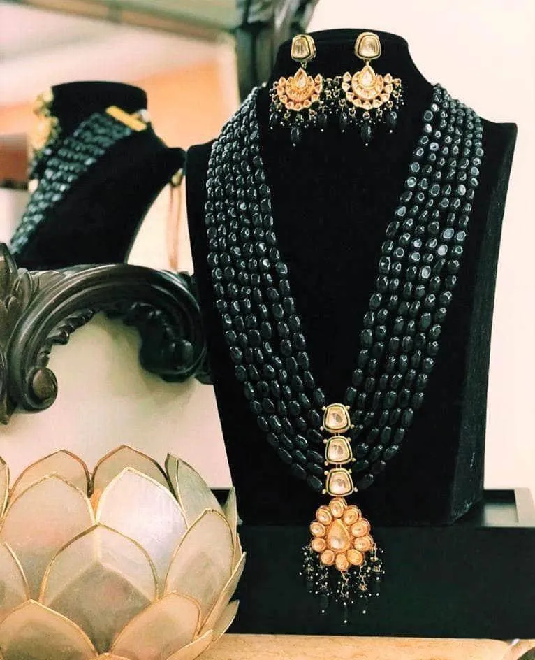 Long Beaded Kundan Pendant Necklace