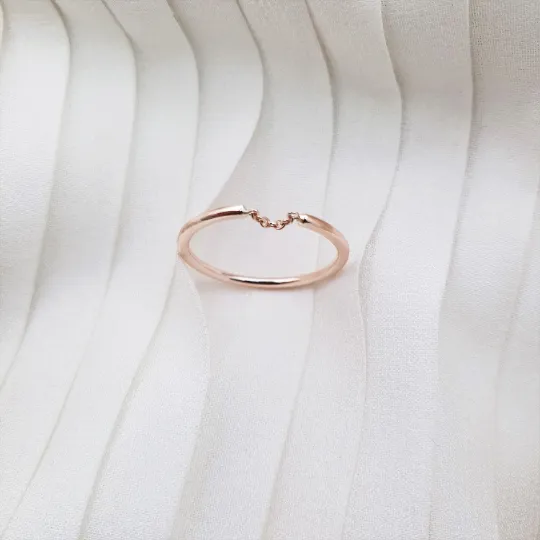 Matching ring with chain in solid gold