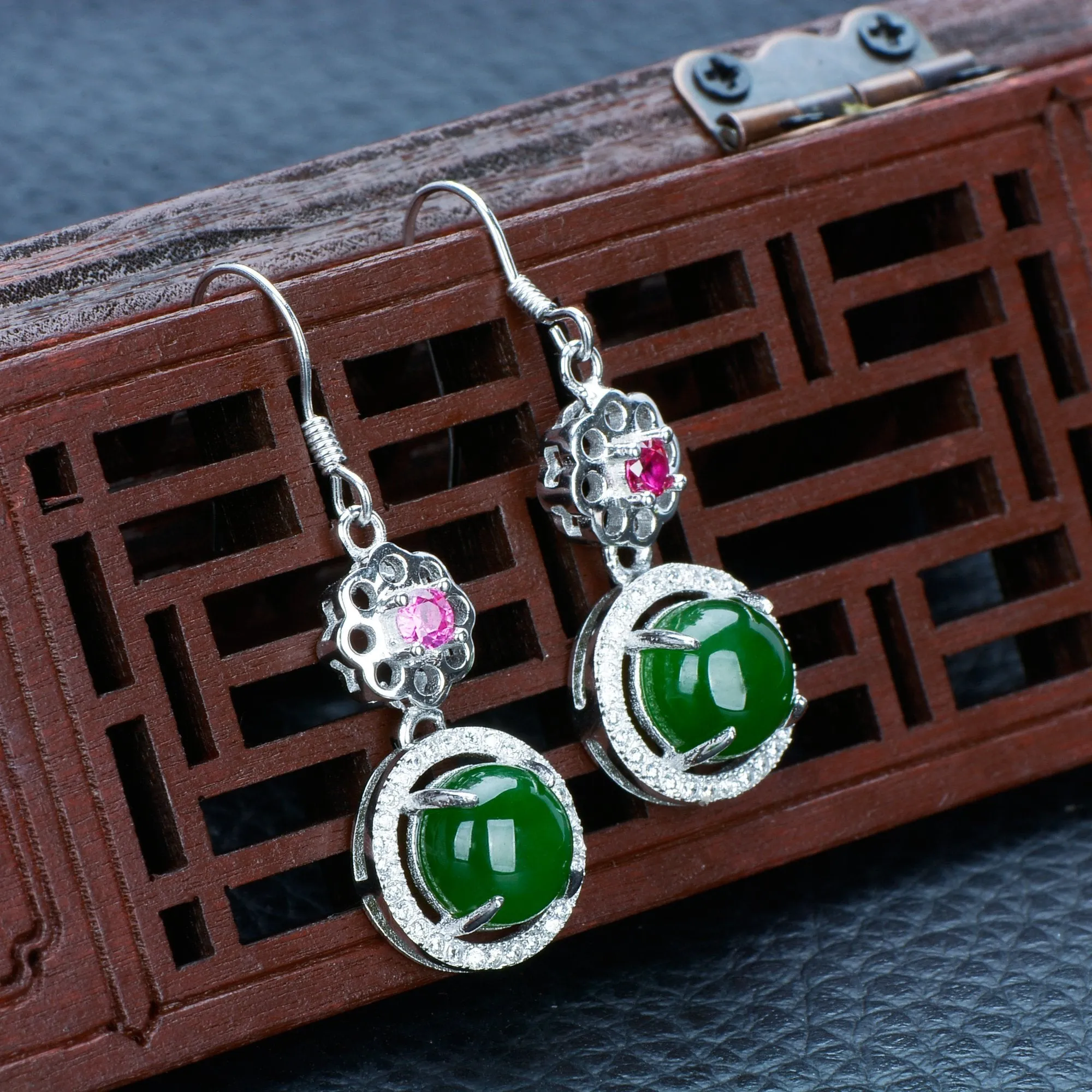 Natural Jade Earrings Nephrite Silver Earrings NE161