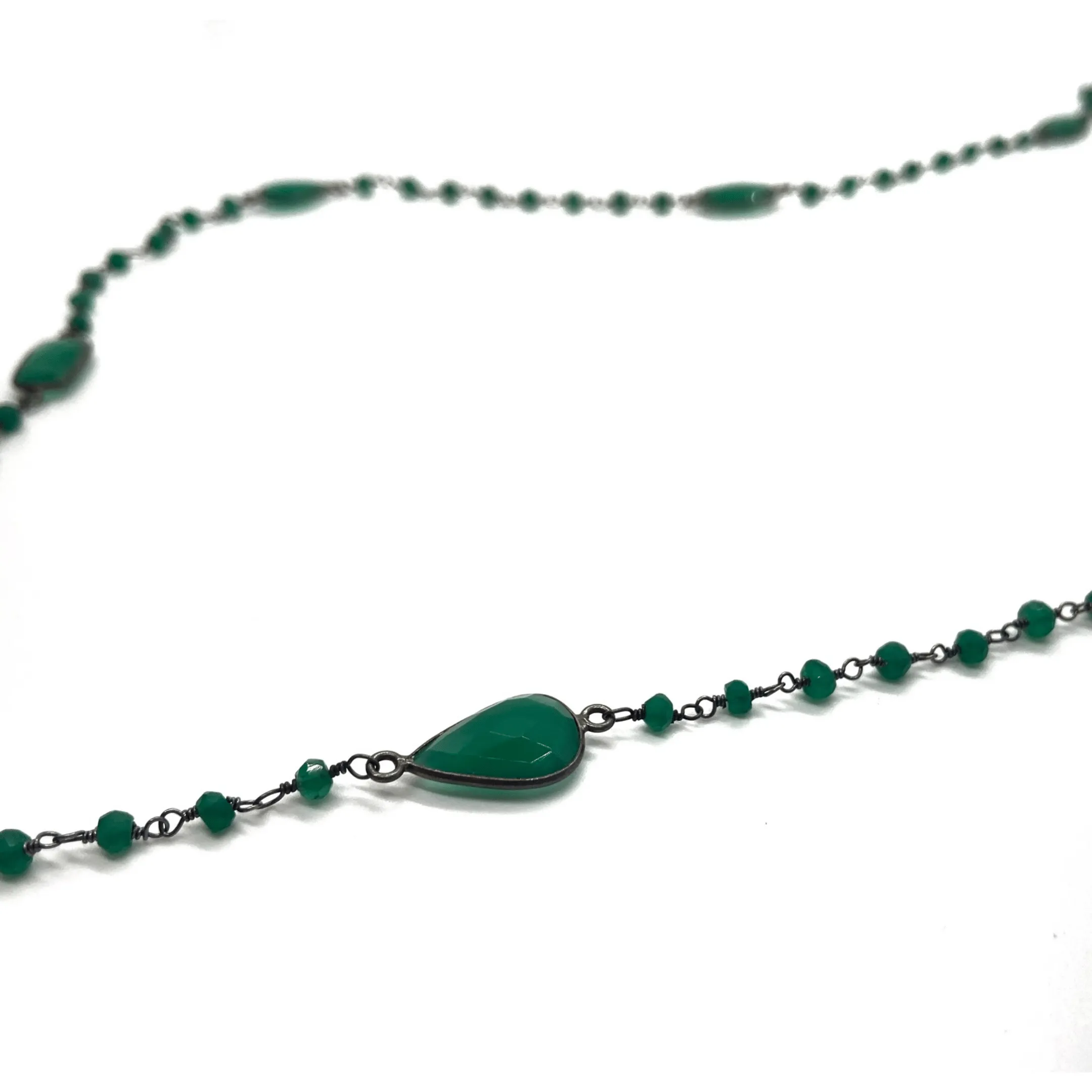 NECKLACE Layering Green Teardrop Beaded - New w/out Tags