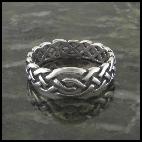 Open Knot Ring in Silver