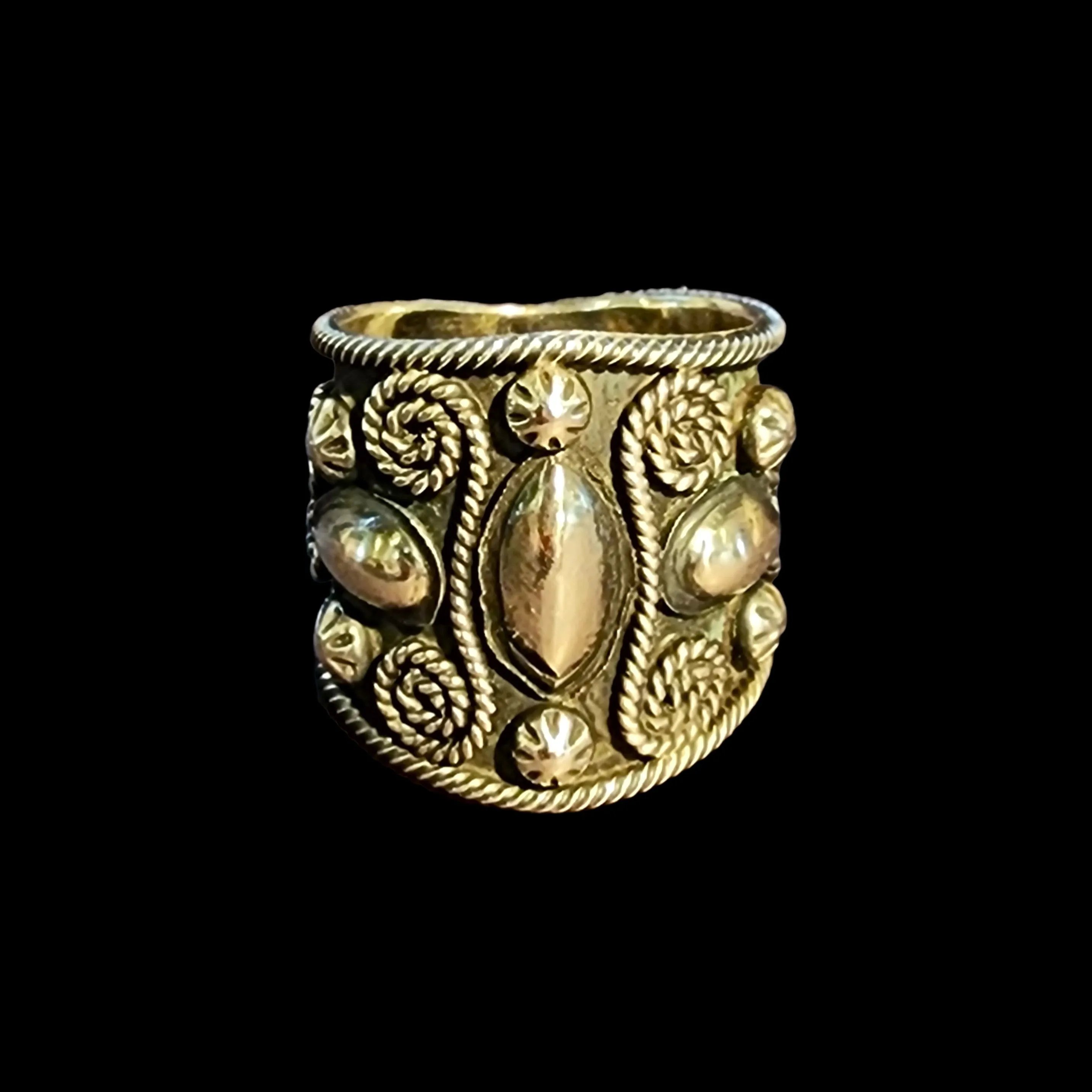 Ornate Cigar Band Ring - Size 7.5