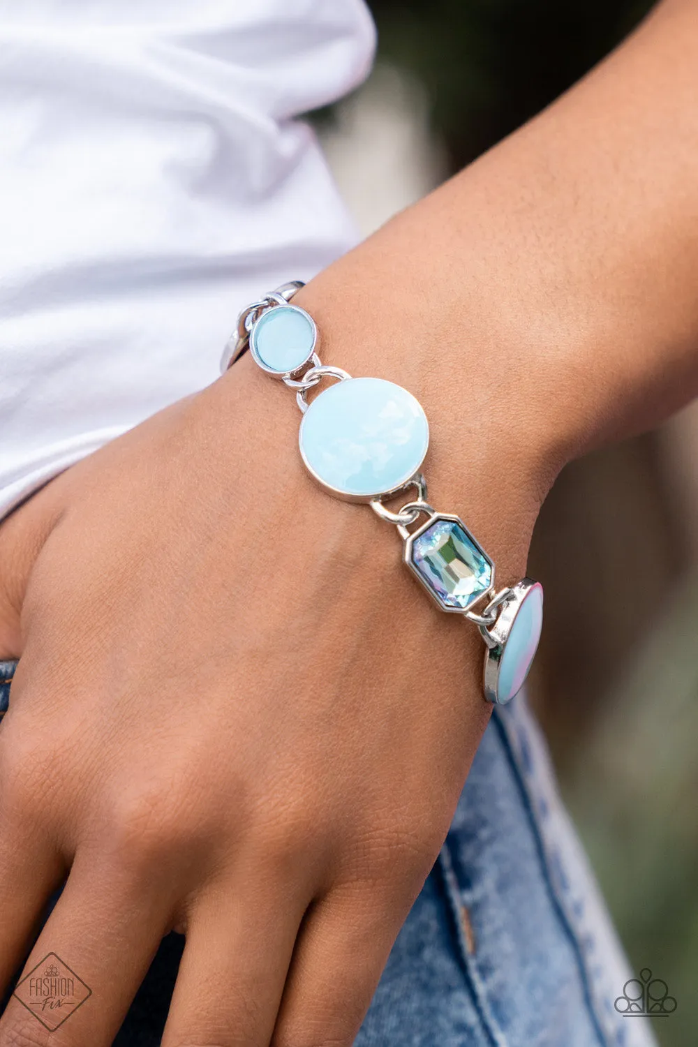 Paparazzi Dreamscape Dazzle - Blue Bracelet - Fashion Fix