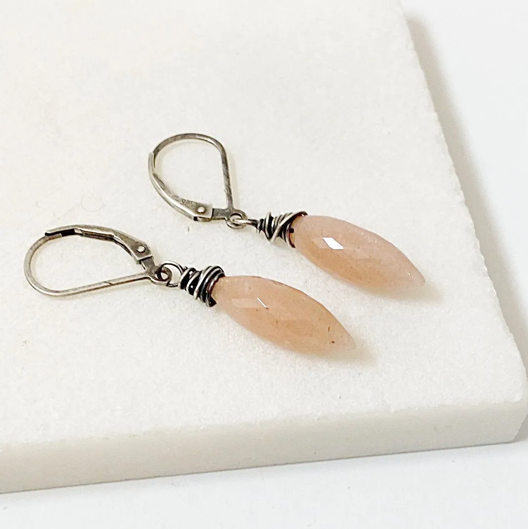 Peach Moonstone Spike Earrings & Necklace Set