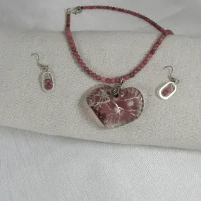 Pink Glass Heart Pendant On Pink Gemstone Necklace & Earrings