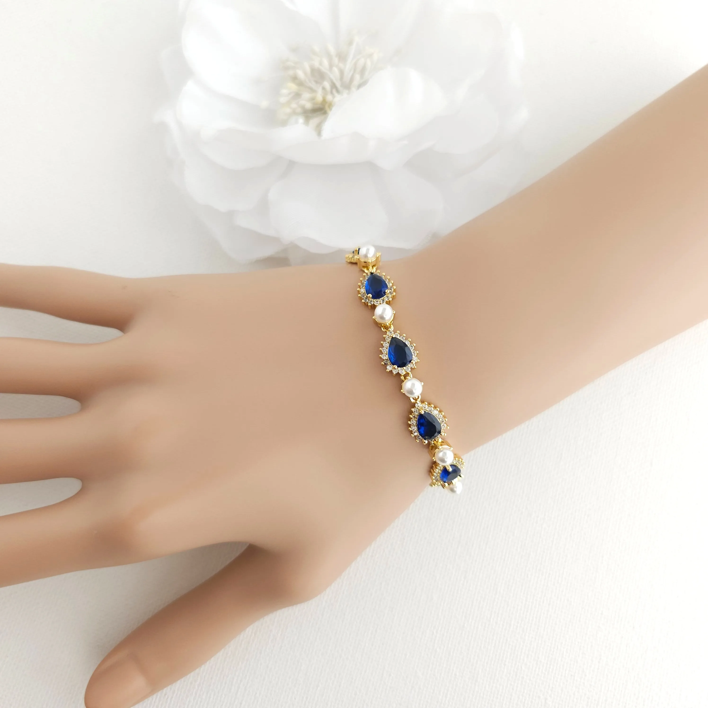 Something Blue Wedding Bracelet with Pearls and Gold-Aoi