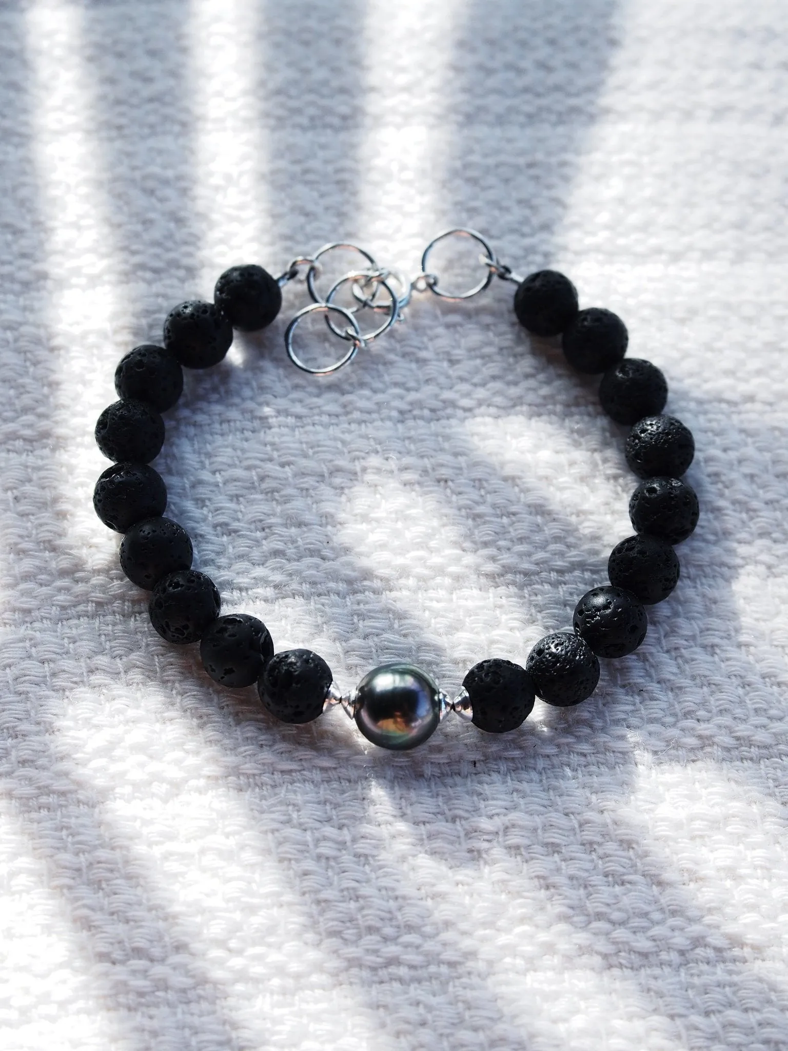 Unisex Men's Tahitian Pearl Lava Bracelet - Pauahi