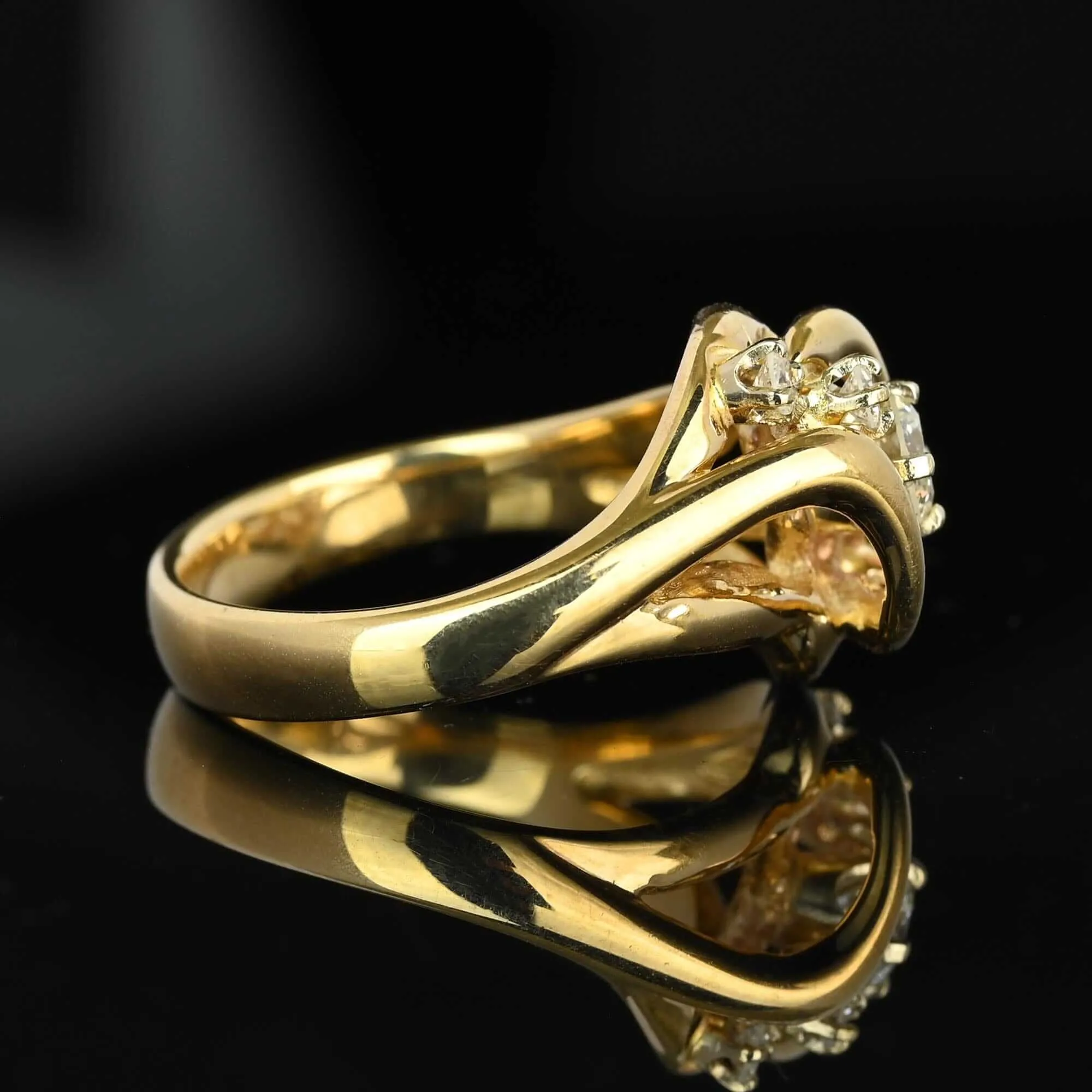 Vintage 14K Gold .50 CTW Diamond Love Knot Ring