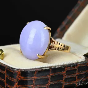 Vintage Cabochon Purple Jade Ring in 14K Gold