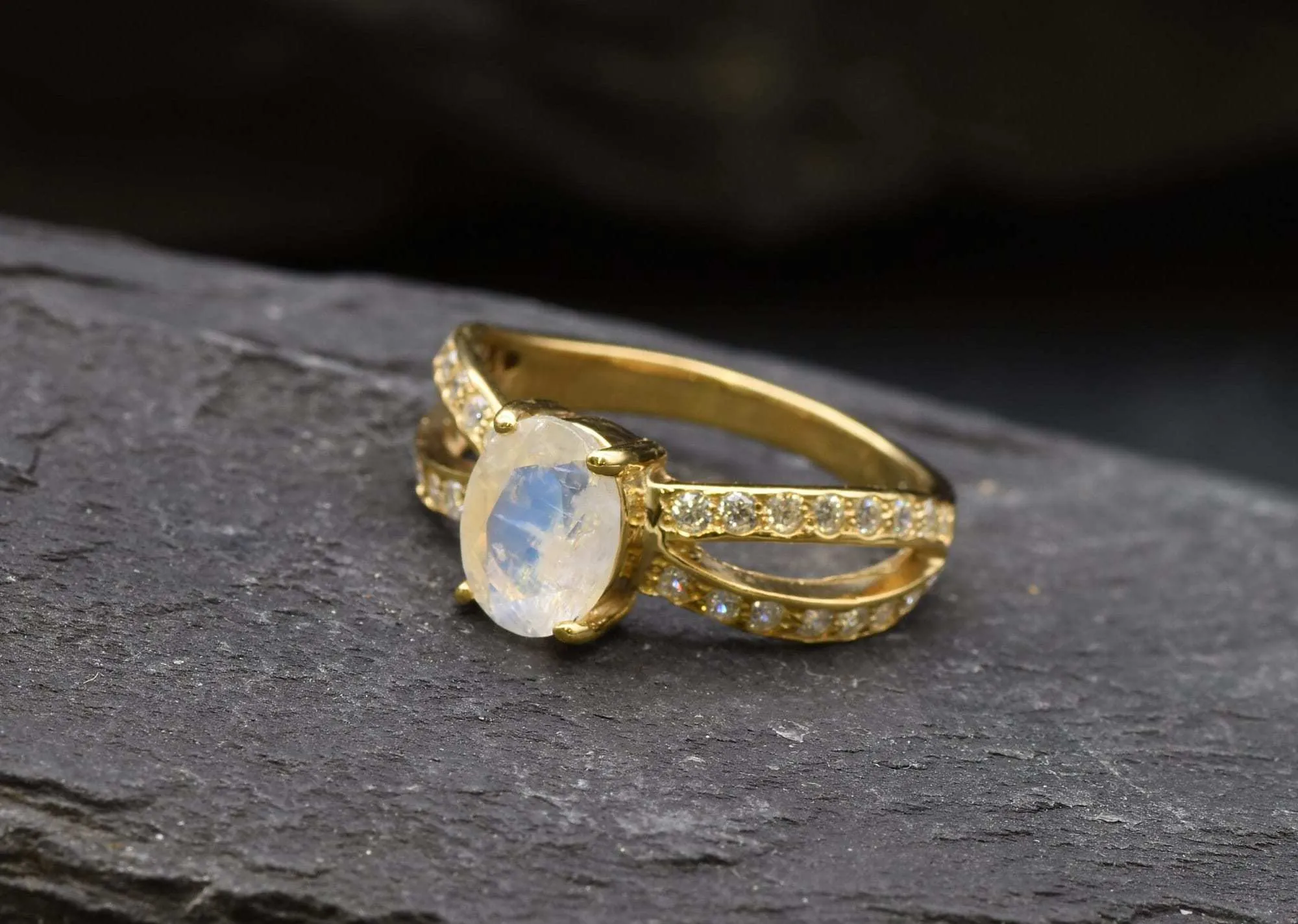 Vintage Moonstone Ring - Rainbow Moonstone Ring - Gold Promise Ring